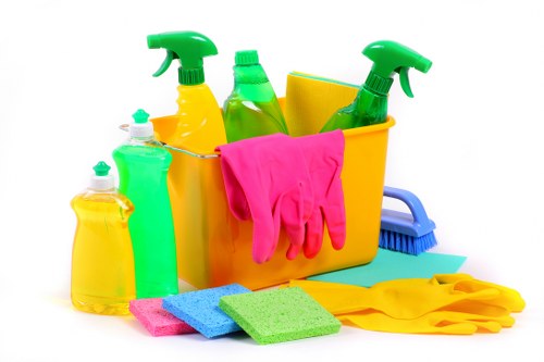 Professional cleaning of a Hampstead kitchen during a short-let turnover